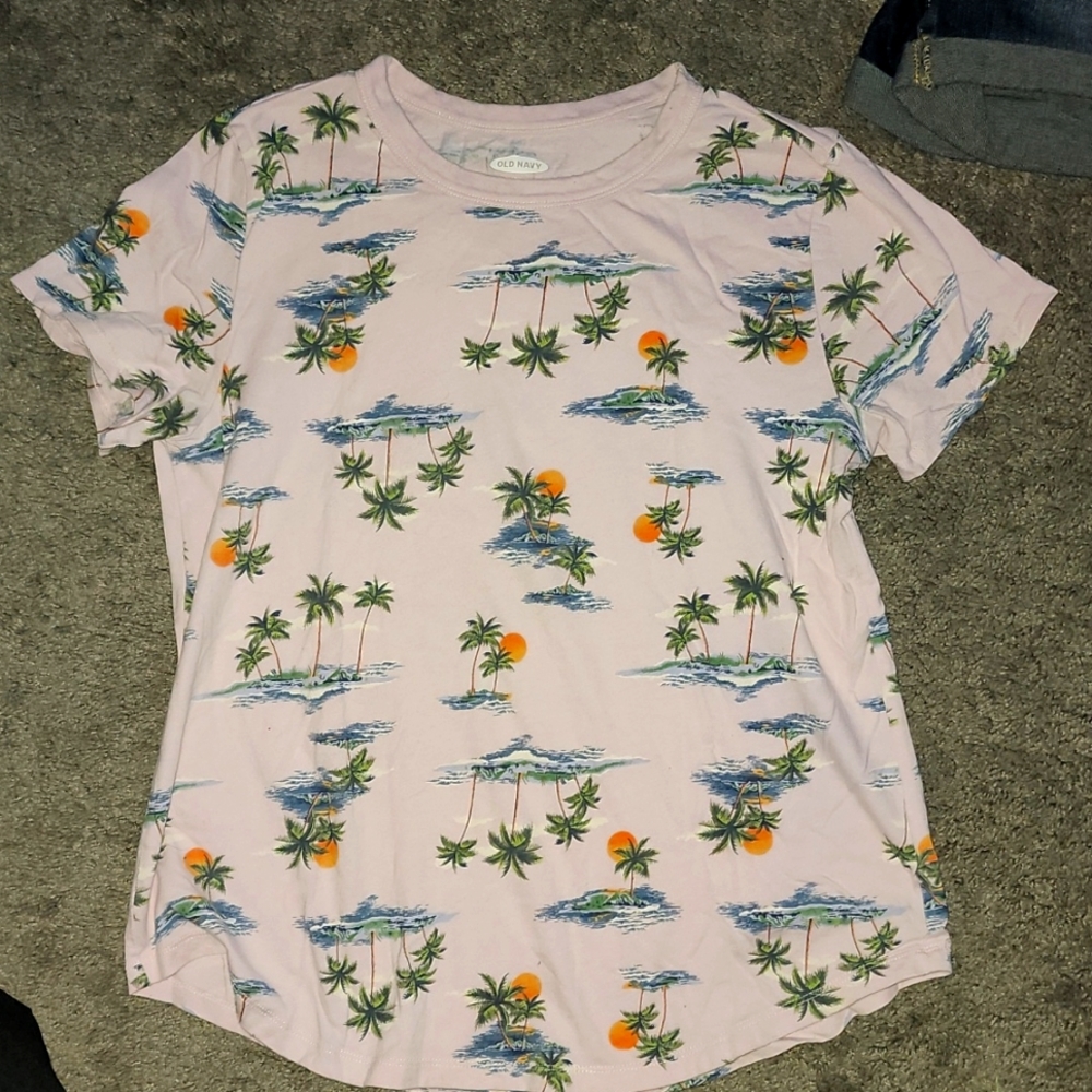 Small palm tree tshirt
